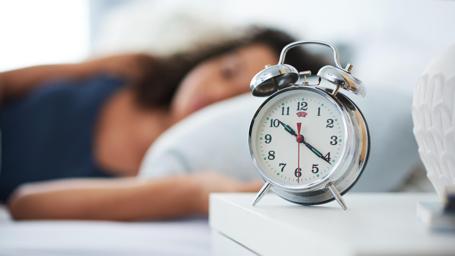 Sleep schedule for strength recovery